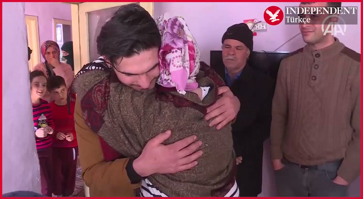 Elazığlı depremzede, kendisini enkazdan kurtaran Suriyeli Mahmud ile buluştu