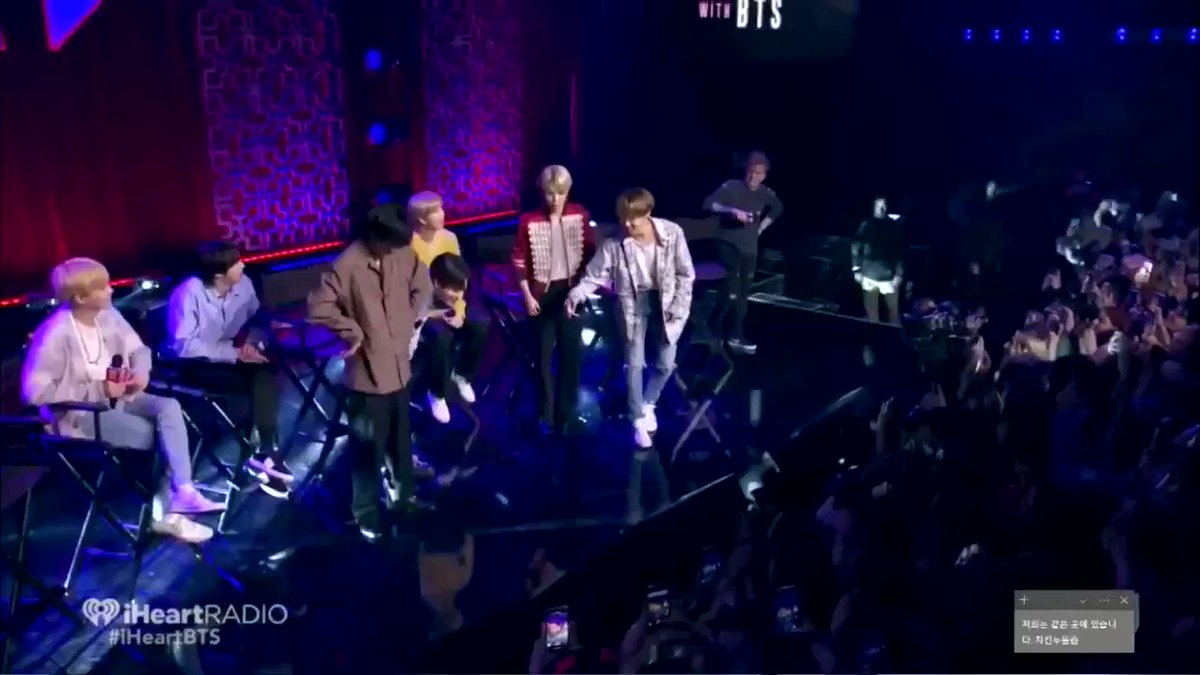 ΒΏConfirmamos que ver a los chicos bailar CNS fue lo mejor de la noche?#iHeartBTS #BTS @BTS_twt