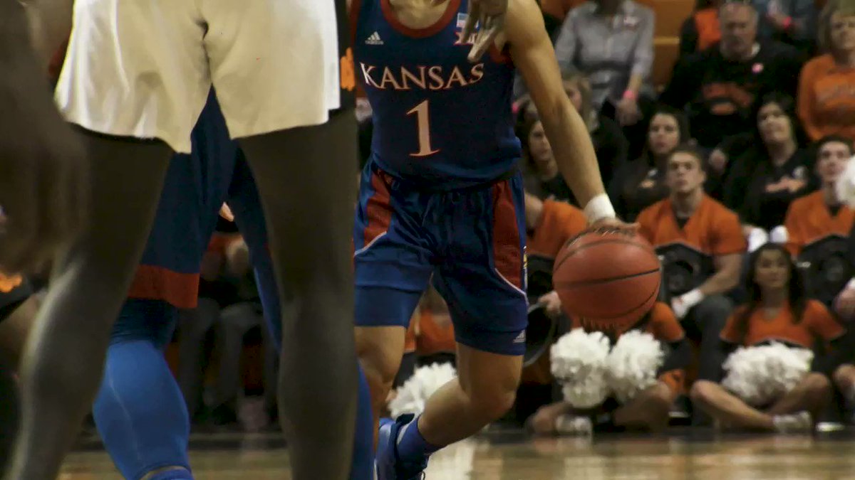 #KUbball was knocking βem down last night from behind the arc β¬βοΈ@imoss38