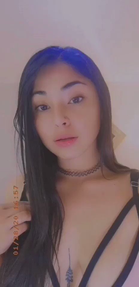 Model - Samantha Rios assbig