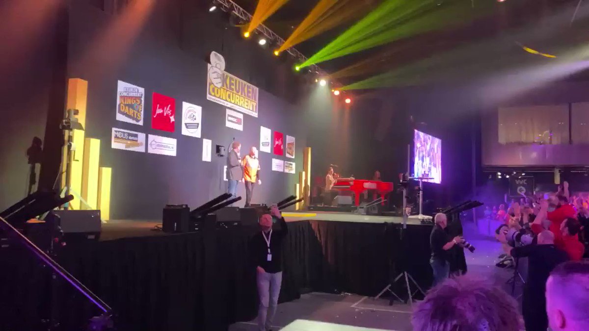 Raymond v Barneveld @Raybar180