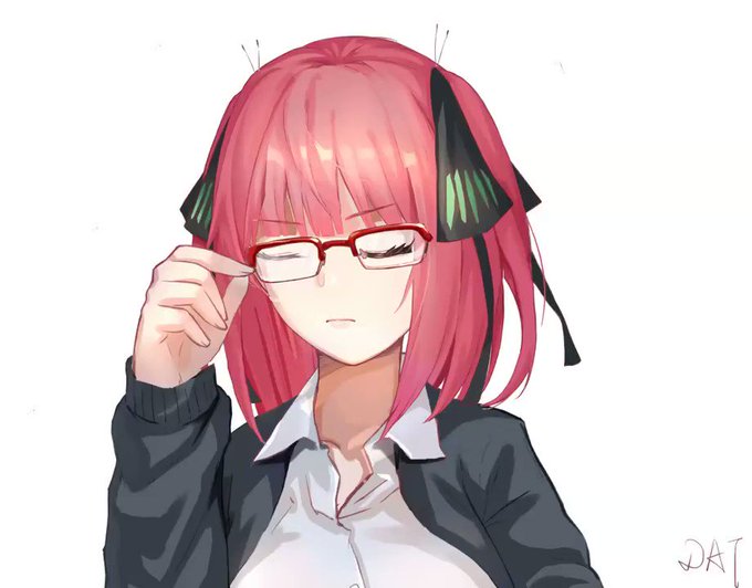 蓝天的抛物线さんがTwitterに投稿した中野二乃(五等分の花嫁)のイラスト。