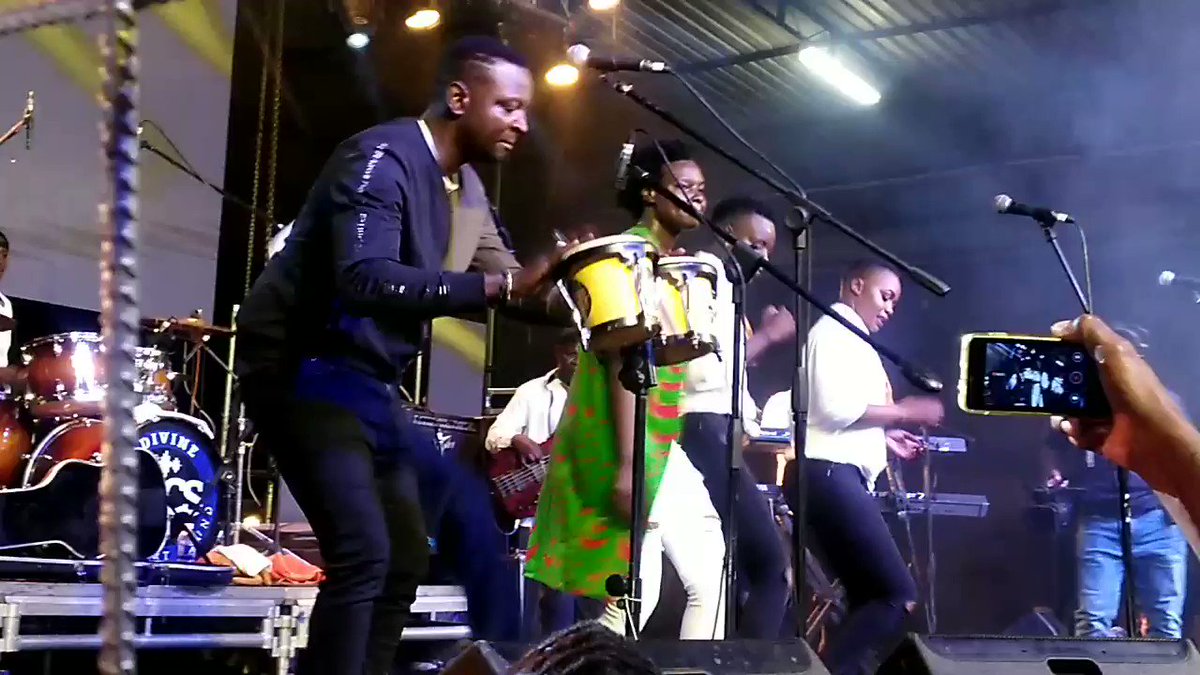 Arron.nyamayaro@gmai (@NyamayaroArron) on Twitter photo 2020-02-01 09:25:49 Selmor joined by Sulu during her new album launch Selmor joined by Sulu during her new album launch