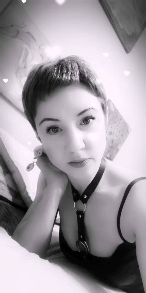 Model - Lolly leather