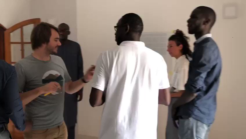 Human Centered Design session at @InnovHouseDakar powered by @helloyux !.@dersenegal acceleration program for 26 startups at #iH