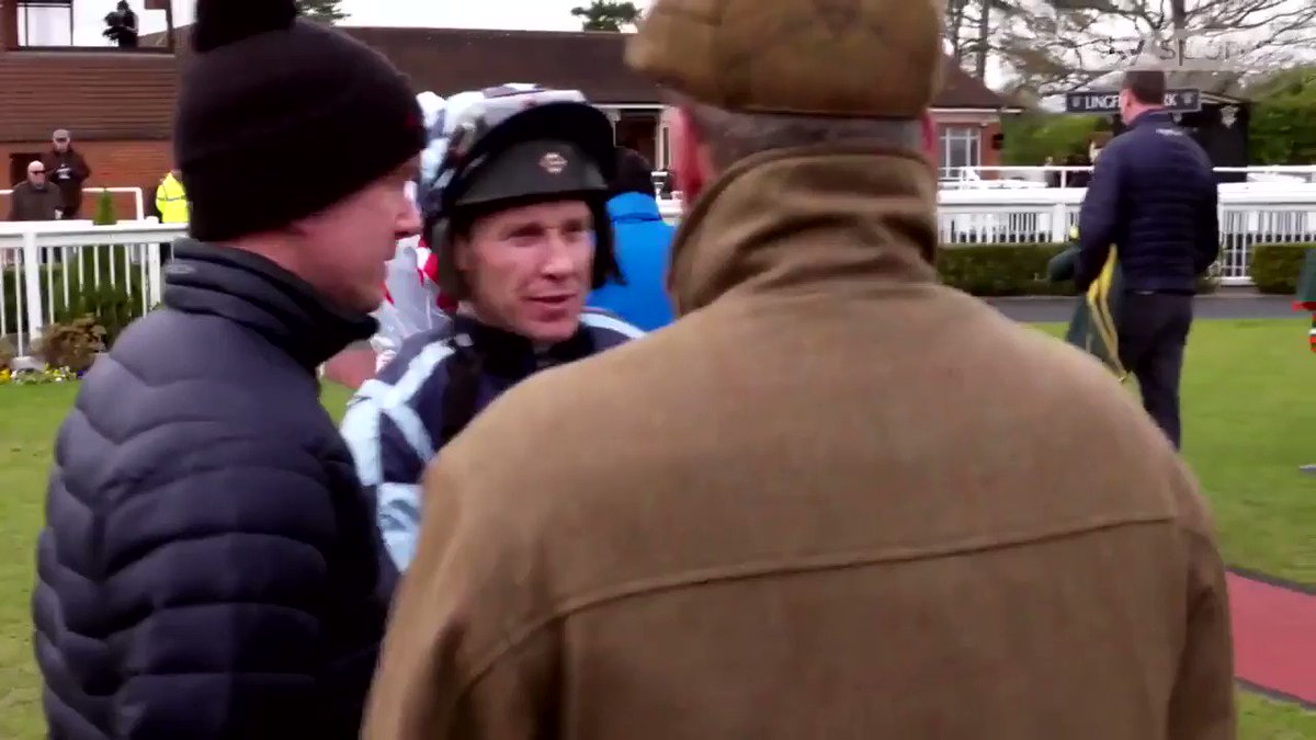 ⏰ 4:45am start
🚑 Suffering major injury
🏇 Cheltenham hope
@mickfitzg joined @dickyjohnson77 for a day in the life of a Champion Jockey
📺 Watch full: https://t.co/VDqHhfqAuP https://t.co/dYvYJZeX5e