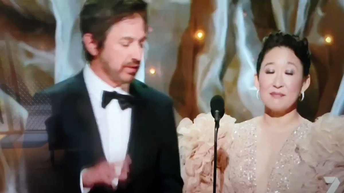 For those who missed Ray Romano swearing at the #Oscars2020 here it is (the F word wasnt bleeped out in Australia).
