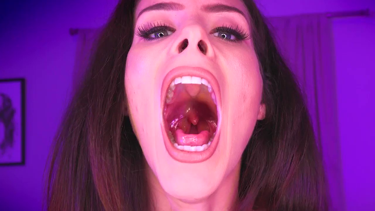 Throat fetish. Хейди Хамптон. Меган Рейн открытый рот. Девушки с широко открытым ртом.