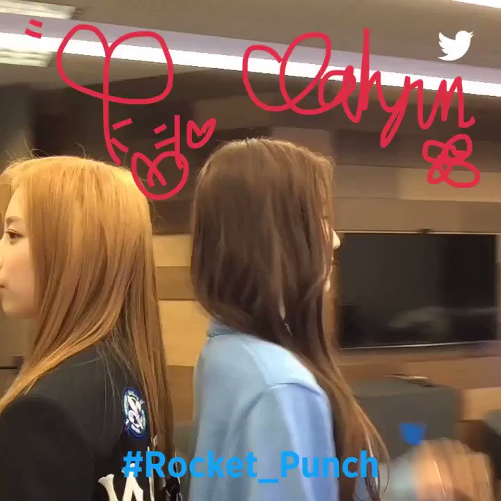 Rocket Punch(로켓펀치) (@Official_RCPC) on Twitter photo 2020-02-11 12:33:49 Hi, Ketchy! #Rocket_Punch #Bouncy #TwitterBlueroom #TwitterMirror 360 #YUNKYOUNG #DAHYUN Hi, Ketchy! #Rocket_Punch #Bouncy #TwitterBlueroom #TwitterMirror 360 #YUNKYOUNG #DAHYUN