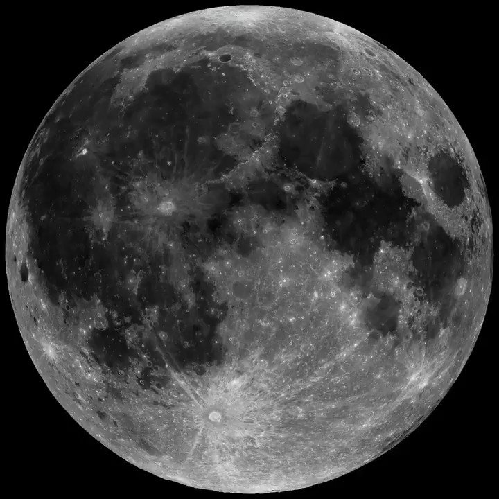 A full rotation of the Moon in high resolution captured by NASAs Lunar Reconnaissance Orbiter.
Credit: @NASA, @ASU