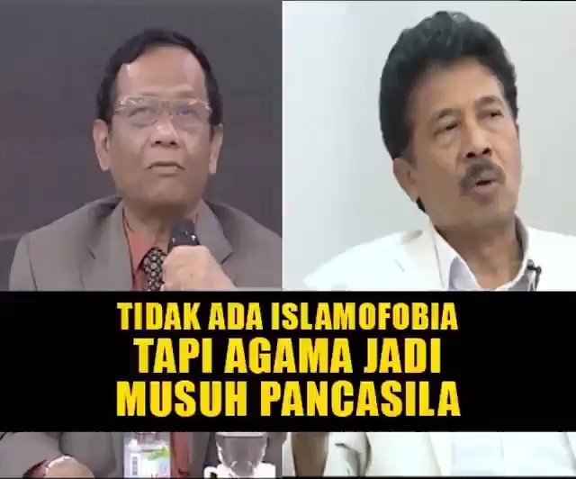 Prof Mahfud MD di acara ILC mengatakan bahwa tidak ada Islamofobia.Disisi lain Kepala BPIP Prof Yudian Wahyudi secara mengejutkan mengatakan bahwa "Musuh terbesar PANCASILA adalah AGAMA".Lets Do It Up Tagar ππ#BubarkanBPIP