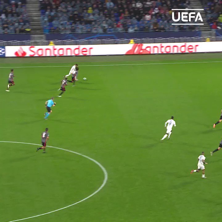        Happy birthday, Lyon star Memphis Depay! | | 