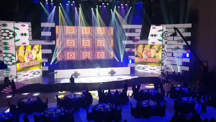 Bocoran dikit di #12TahuntvOne Sudah siap buat acara malam ini?Salah satu bintang tamu @isyanasarasvati lagi rehearsal nih.Live di tvOne jam 19.30 WIB di tvOne ya.#BersatuUntukMaju #tvOneNews #HUTtvOne