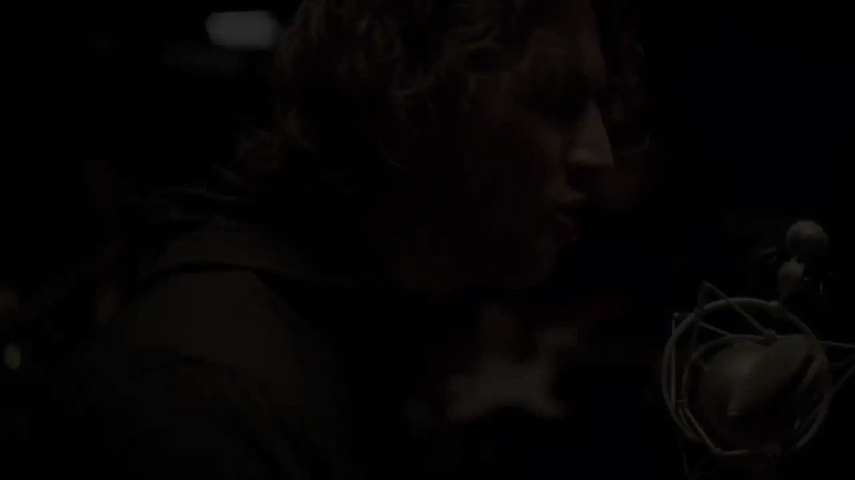 MARTIN GARRIX (@MartinGarrix) on Twitter photo 14/02/2020 12:08:32 The acoustic version of Used To Love with @deanlewismusic is out now! stmpd.co/2nl0l The acoustic version of Used To Love with @deanlewismusic is out now! stmpd.co/2nl0l