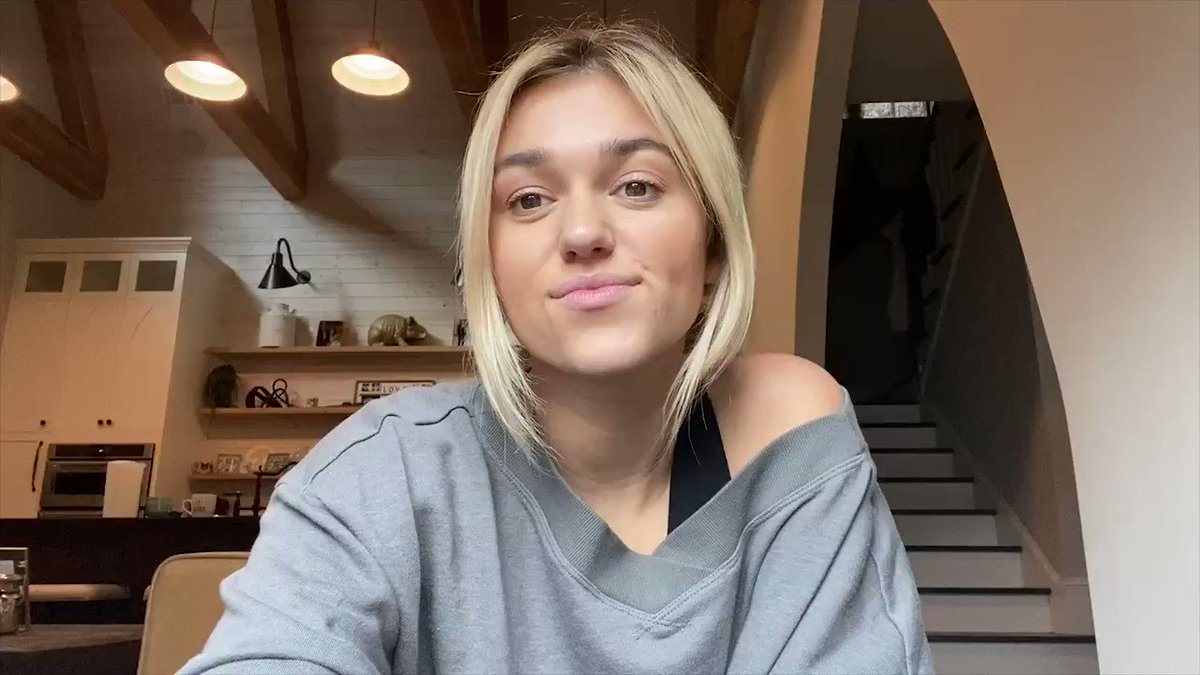 new youtube video for all my valentine's day lovers (and haters). hope this encourages you and hits you right where you are at today. much love friends ❤️
https://www.youtube.com/watch?v=gLLhdrKQfRA&t=302s …