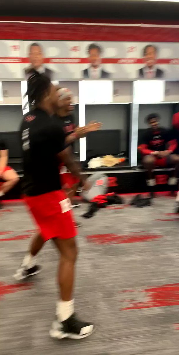 jump that rope🕺🏽⬆️@RFootball