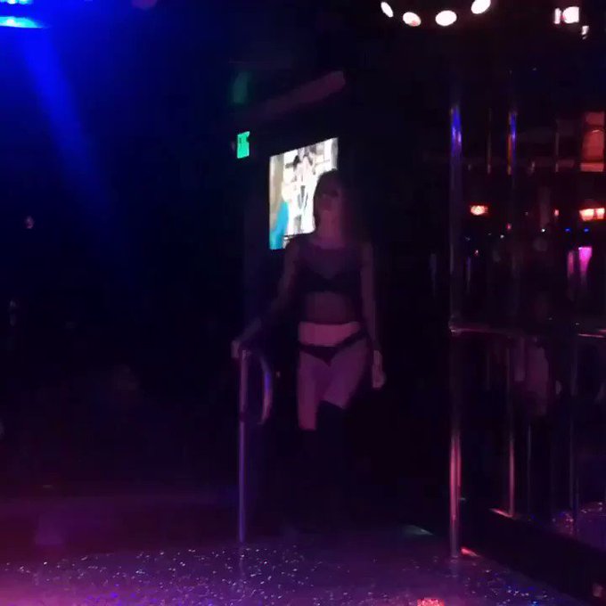 Should start feature dancing again? https://t.co/8XT148vYzF