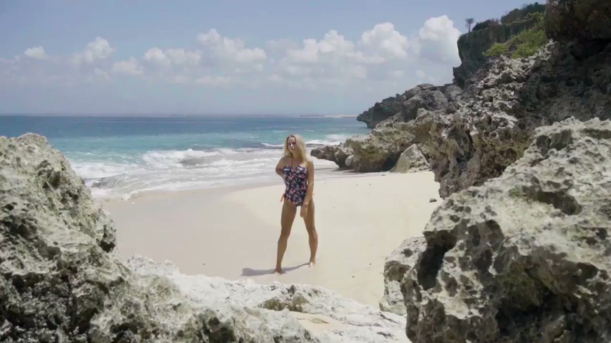 The white sand beaches in Bali are worth to explore. Like this Nyang-Nyang beach on the southern part of the island.Head to the link in bio for more recommendation of the exotic white sand beaches in Balihttps://palmlagoon.co.id/en/2019/12/04/exotic-white-sand-beaches-bali/ …#palmlagoon #fashion #summer #bikinigirl