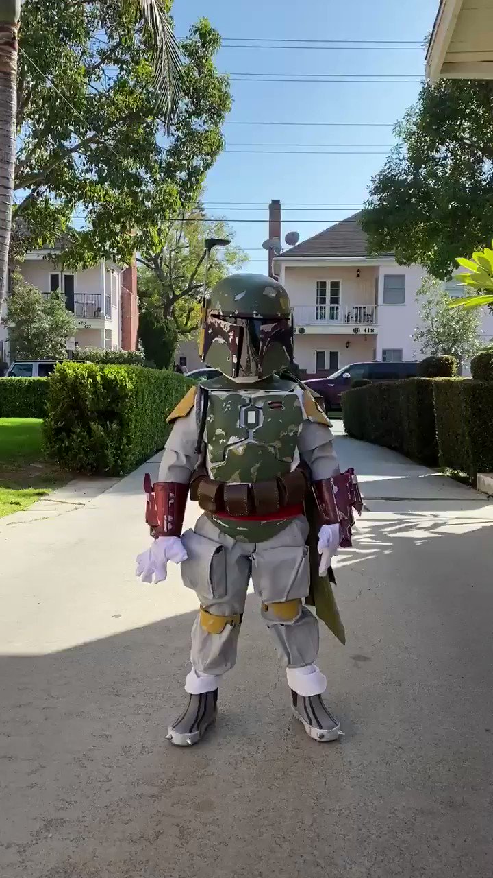 Happy Birthday Jeremy Bulloch. I give you Logan s completed suit 