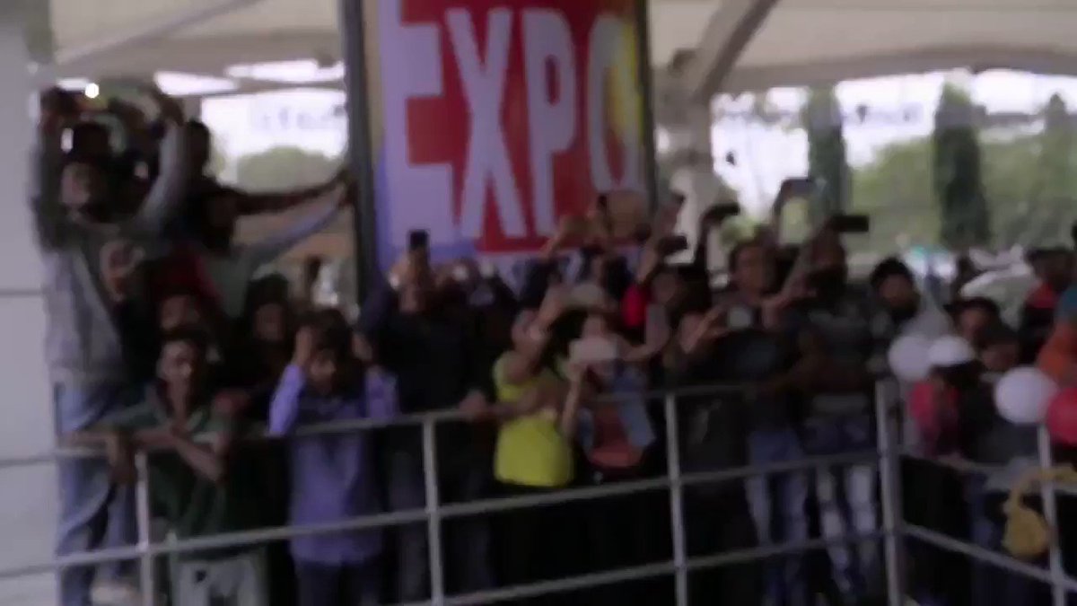 .@RanveerOfficial's bts video from the #AmazonFilmfareAwards is something you just cannot miss!#RanveerSingh