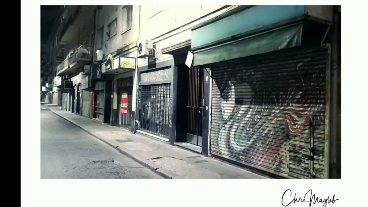 CAPTURA DEL ARTE URBANO 2020
By Magleb & Liam H
#photography #photographer #capture #blackandwhite #art #artwork #artdrawing #drawing #writer #urbanart #scanyourcity #streetphotography #streetart #ElbosqueUFVR #CDAURB #dmagliam #CcJuskhabaj #asptp #planetazulm #Elapsj #cmagleb