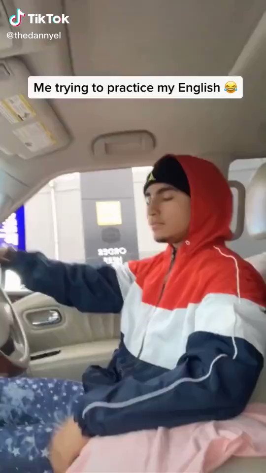 mal 🧞♀️ (@malareegarcia) on Twitter photo 19/02/2020 08:52:27 I THINK I JUST FOUND MY FAVORITE TIK TOK I THINK I JUST FOUND MY FAVORITE TIK TOK