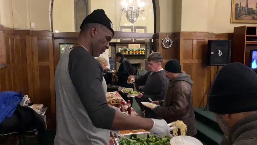 Playrobinhood (@PlayrobinhoodUS) on Twitter photo 2020-02-18 02:25:58 South Loop Community Table✅ Veterans New Beginnings✅ The @CharlesOakleyF1 and @CharlesOakley34 Served up hundreds of meals in Chicago. Tomorrow➡️Nashville! #SociallyResponsibleGaming South Loop Community Table✅ Veterans New Beginnings✅ The @CharlesOakleyF1 and @CharlesOakley34 Served up hundreds of meals in Chicago. Tomorrow➡️Nashville! #SociallyResponsibleGaming