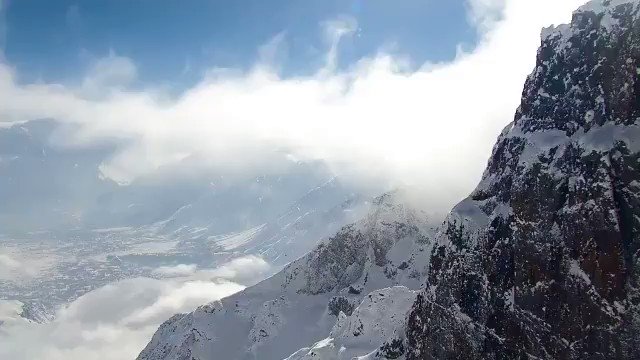 Amazing #Pakistan:Heli skiing.
Heli skiing is off trail,downhill skiing or snowboarding reached by helicopter,instead of a ski lift.
#Heliskiing #Karakoram #Tourism #GilgitBaltistan