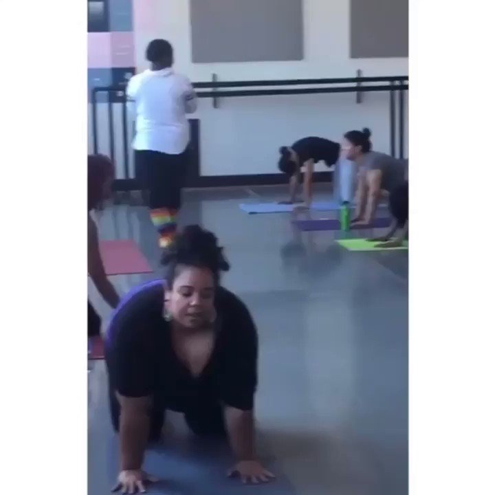 My type of workout 😂🤣.DM this to someone who works out like this😭#WednesdayVibes #fitness #gym #fail #comedy #funny #meme #funnyvideo #tiktoks #caughtoncamera #fitness #gym #crossfit #goals #fit #haha #yoga #lol #ViralVideos