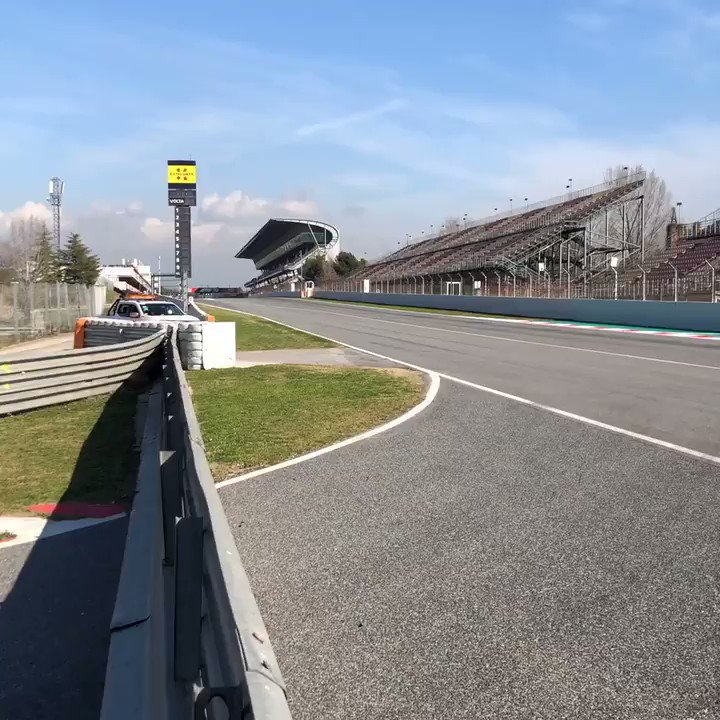 Inside an hour remaining of the first pre-season test day π @kvyatofficial currently sits on 90 laps π
#F1 #AlphaTauri