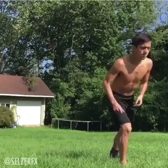 When you have one too many protein shakes 🤣🤩We've found our next superhero - Nick Fry (📷 nickfrytricking_ on IG) 💪⚡️#WednesdayMotivation | #FitnessMotivation | #Superheroes | #ViralVideos