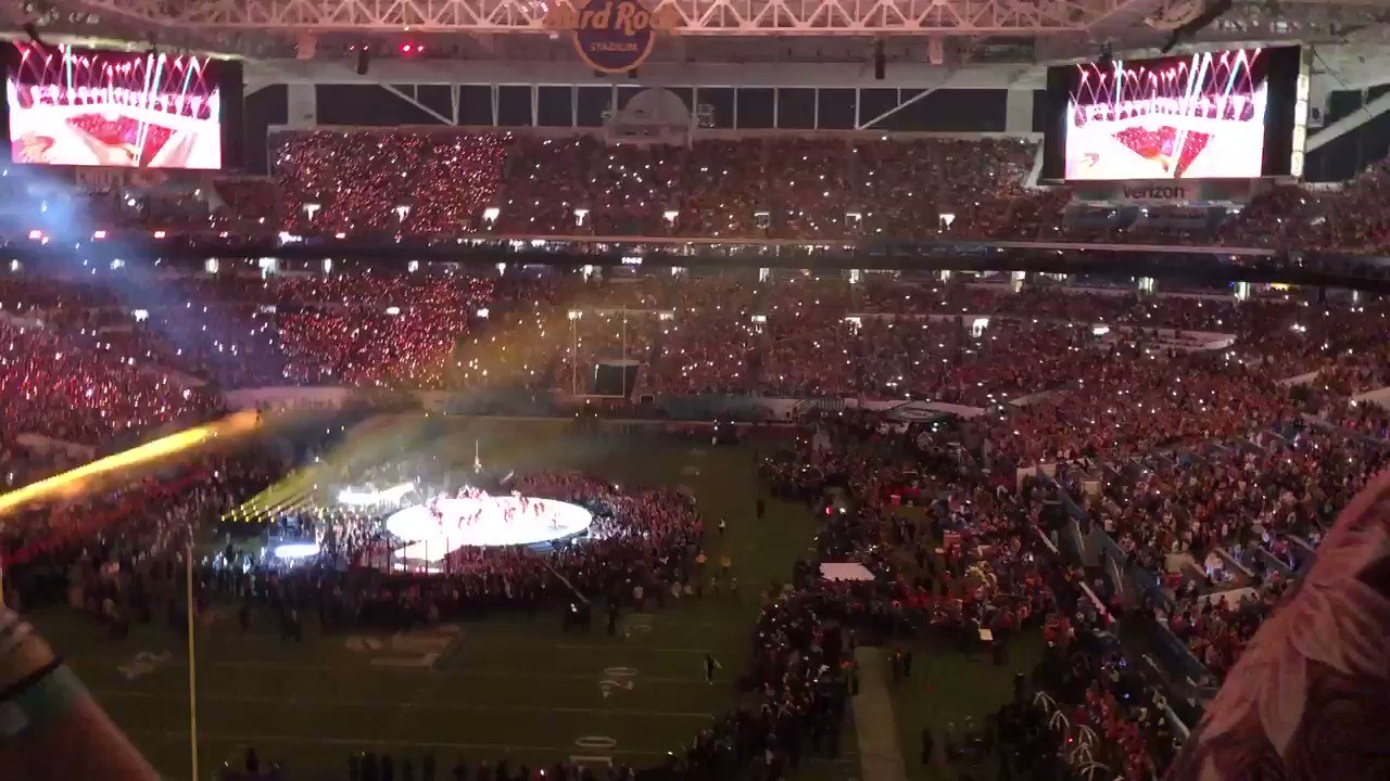 Happy birthday to the weather  To help you celebrate Rob, please enjoy 11 seconds of Shakira. 