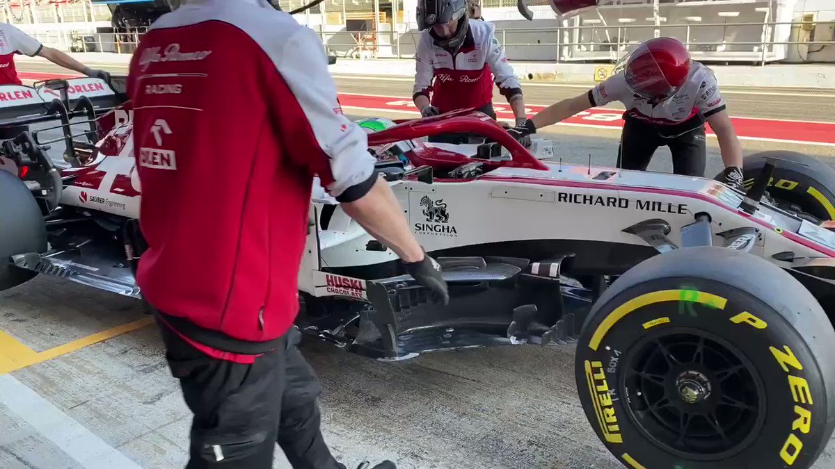 With half of the final session completed, our boy hits the 1οΈβ£2οΈβ£2οΈβ£ laps. ππ» #F1Testing