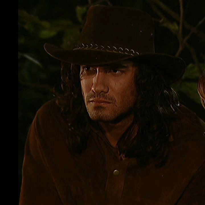 @MarioCimarro
Esperando la llegada de #JuanReyes en #PasionDeGavilanes
De Lunes a Viernes a las 18:00 horas en @NovaTDT 🇪🇸
En 🇪🇸 #NosGustaLoBueno
#NosGustasTu #mariocimarro 😍😍
@atresmediacom https://www.instagram.com/p/B81hcnpICb0/?igshid=1fyqim3rjzbdn …
