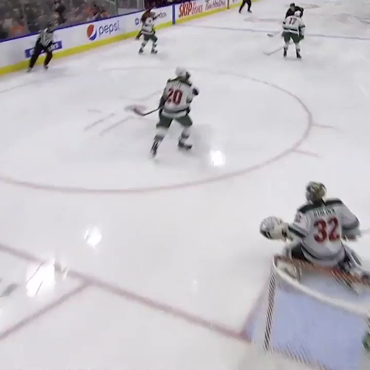 Sportsnet (@Sportsnet) on Twitter photo 22/02/2020 03:33:00 Leon Draisaitl has 35 goals this season and this one has to be the weirdest of them all. 🤨 Leon Draisaitl has 35 goals this season and this one has to be the weirdest of them all. 🤨