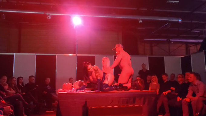 Live sex 3 on 1 Riga 2020 lets Go for 2 day 🥳🥳🥳🥳🥳 https://t.co/BcgVaeEumV<a href="/tag/mianiversariodetwitter"class="tags"><span>#mianiversariodetwitter</span></a>