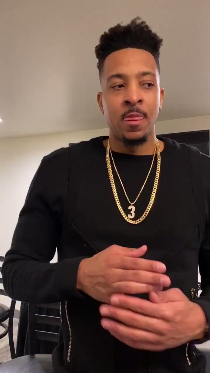 A journalism major, @CJMcCollum talks about the importance of his Press Pass Program and what it meant to give students from his mentorship program a behind-the-scenes experience at last nightβs game! π π€