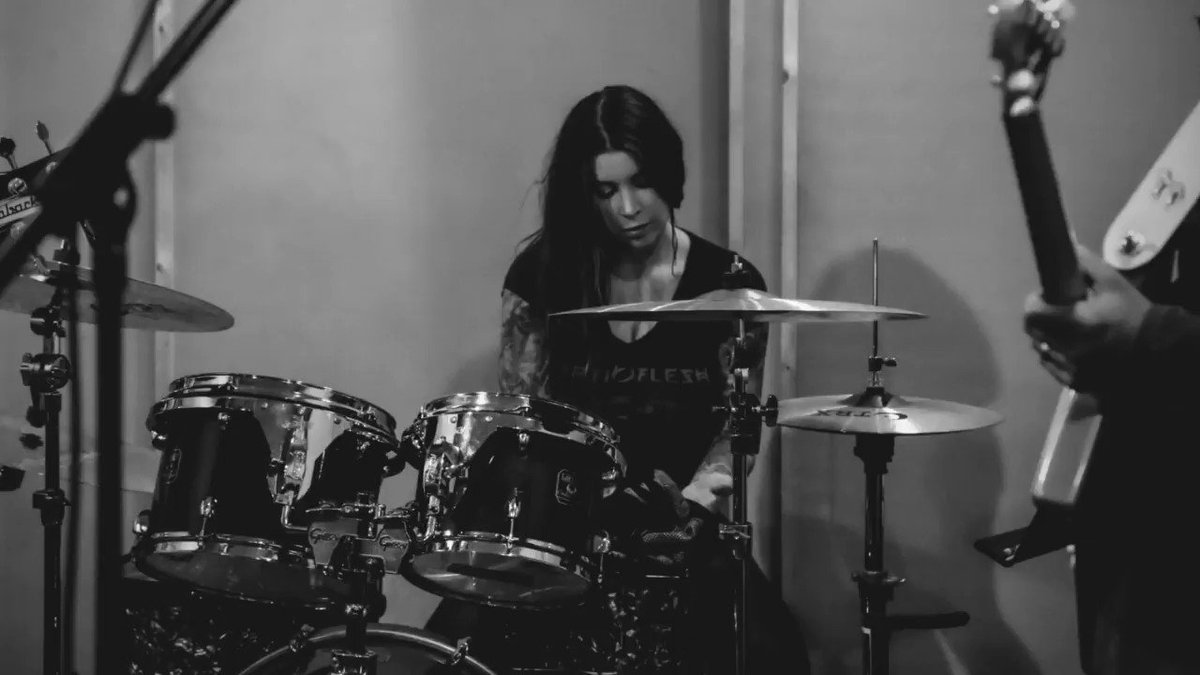 Model - Felicity Feline smart