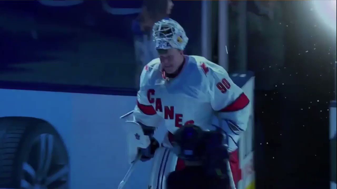 Scott Rogust on Twitter "David Ayres, Toronto’s AHL Zamboni driver