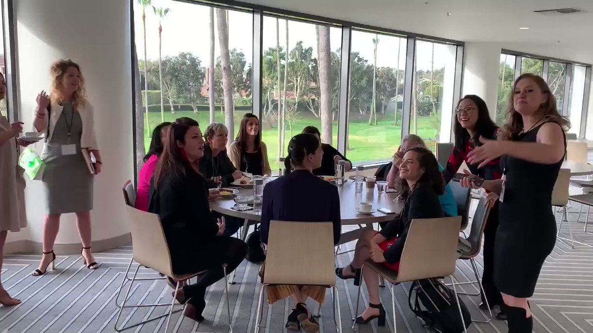 Thank you @Sellers_Funding for sponsoring the @empowerycoop Women’s Conference and for your support of women in eCommerce! #empowerywomen #empowerwomen #womeninecommerce #ecommerce #bossbabe #fempreneur