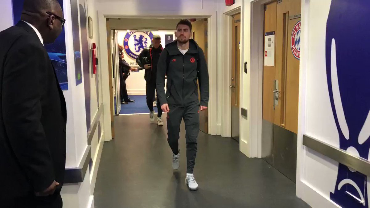 The Blues are here! 👋#CHEBAY
