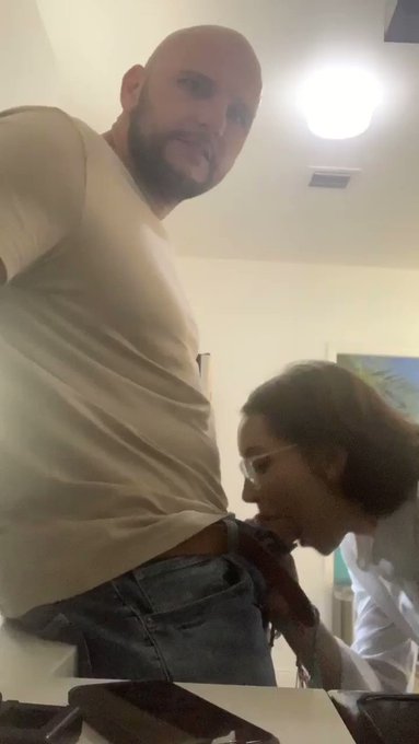 Natalie Porkman’s pics and videos