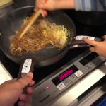 Oh~ナイスアイデア!これなら小さい子供と料理する時に安心かも!？