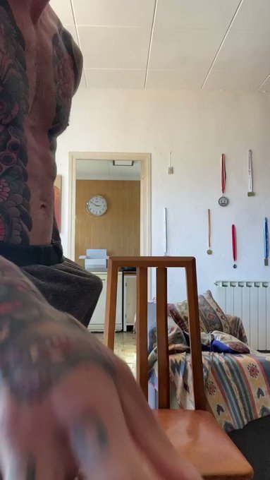 Só queria um tatuado desse ?

By: @juanlucho_com 

@brotheragensbr
@new_gaywanking
@BoyzSpace
@JacksGayPorn