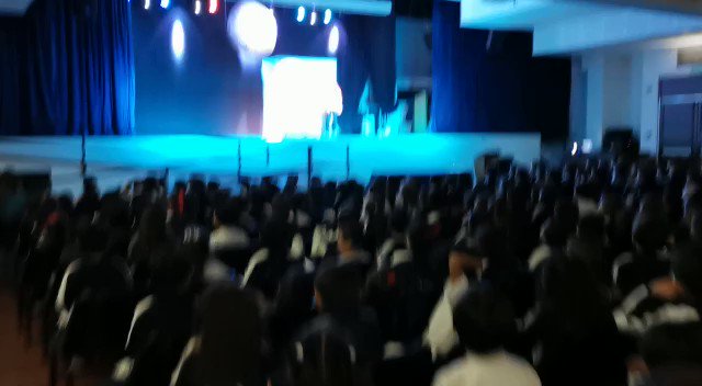 Conoce a Simona 👧, Bitron y Maltra 🎭; los encargados de llevar la #CulturaTransMi 👍 a todos los colegios de Bogotá a través de lindas historias que tienen mensajes de amor ♥️, respeto y tolerancia en el Sistema ✔️
