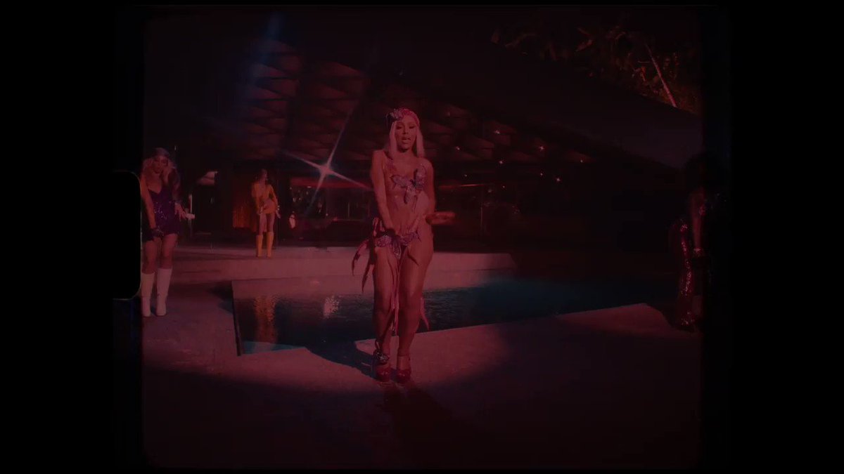 🕺@dojacat #SaySo video just dropped!!! Think you can do the #SaySoDance on TikTok? 👀Watch here: https://smarturl.it/xSaySox