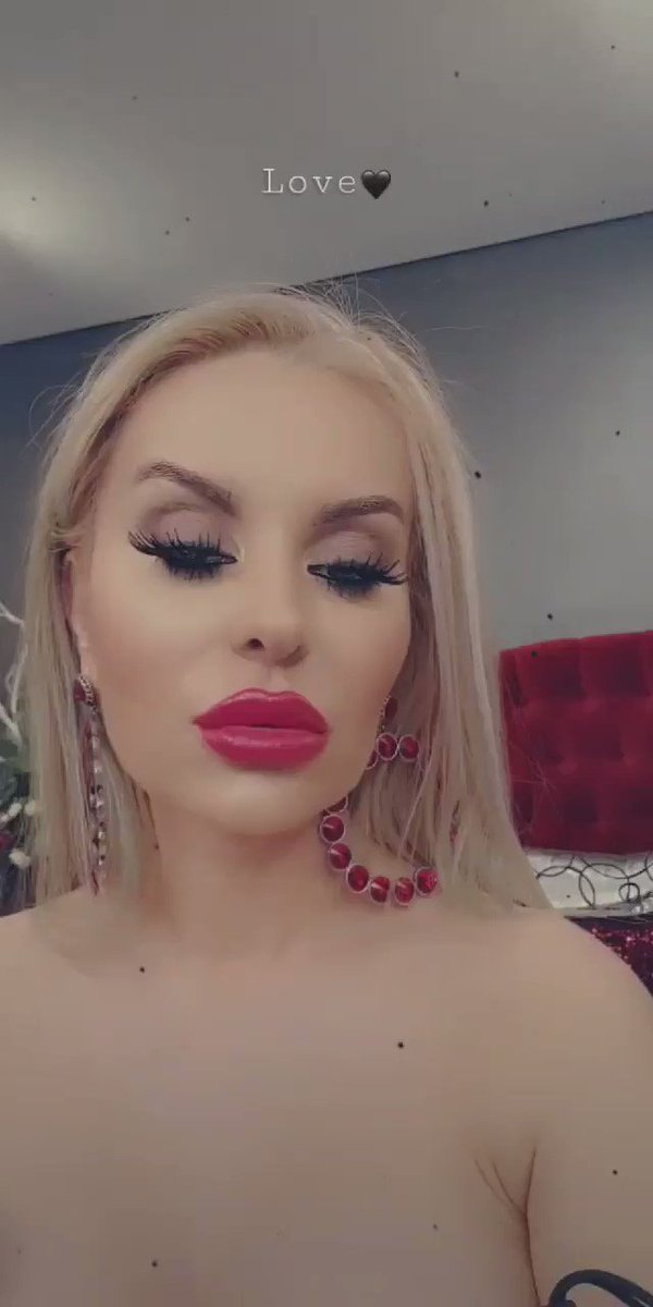 Queen Diamond Doll bigboobs Model - Queen Diamond Doll bigboobs