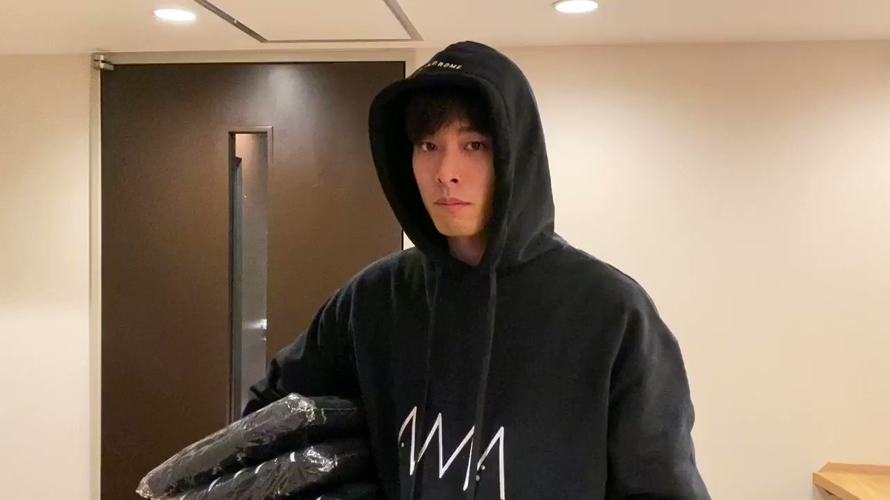 PALINDROME 岸田タツヤ パーカー 東海オンエア