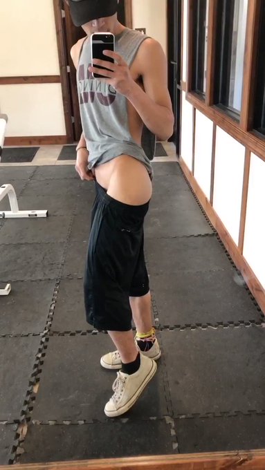 ??Let’s play ??

#video #gymtwink #twunk #fitness #hornyteen #fitbod #bi #pan https://t.co/epyzwAdCJ
