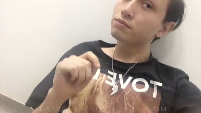 Shh, I snuck away from class to finger fuck myself, don’t tell anyone ?

? SOUND ON! ?
https://t.co/L4mHTT8oMI